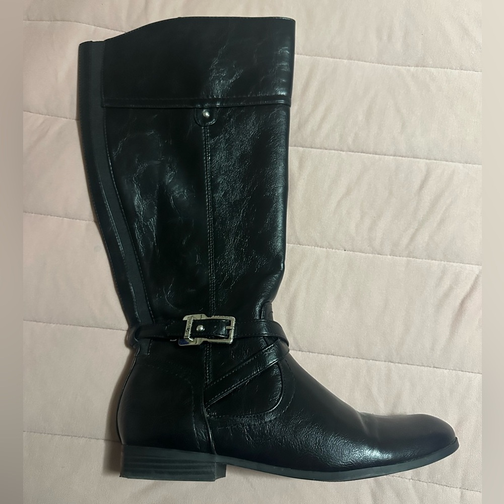 Unisa boots